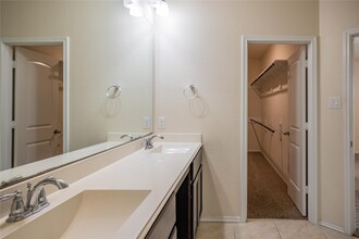 Building Photo - 23719 San Barria Dr