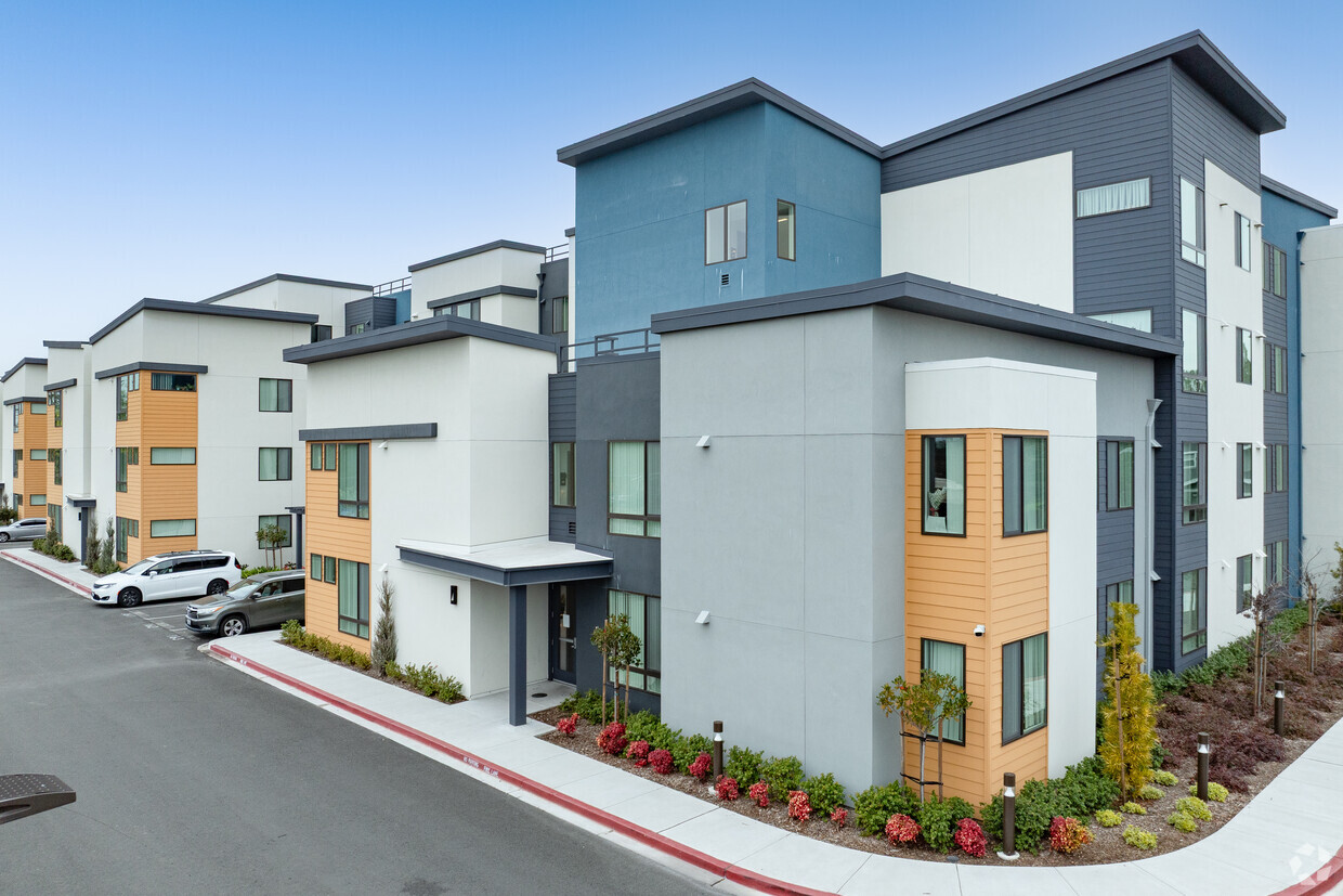 Primary - Stony Oaks Apartments