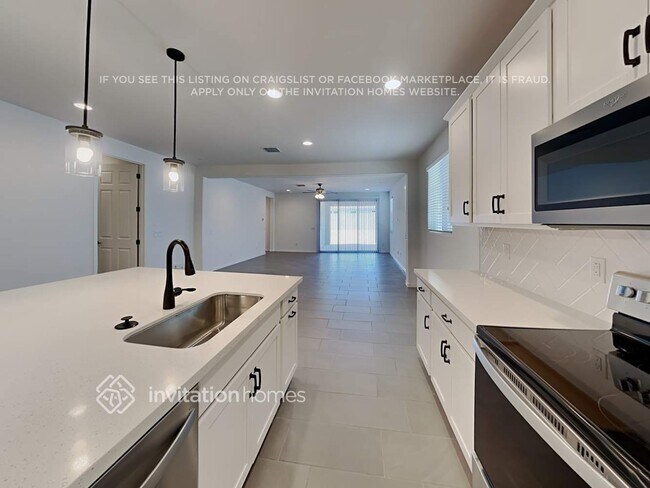 Foto del edificio - 19816 W Verde Ln