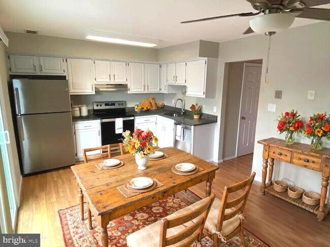 Foto del edificio - 130 W Orndorff Dr