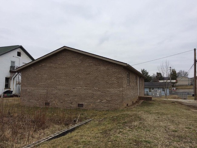 Foto del edificio - 106 Ferry St