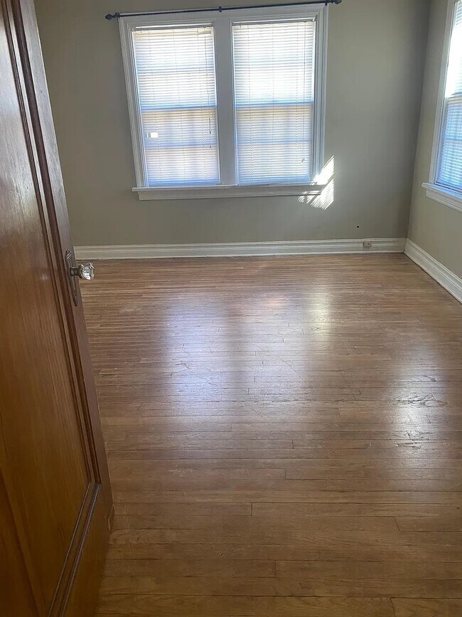 Foto del edificio - 2121 NW 28th St