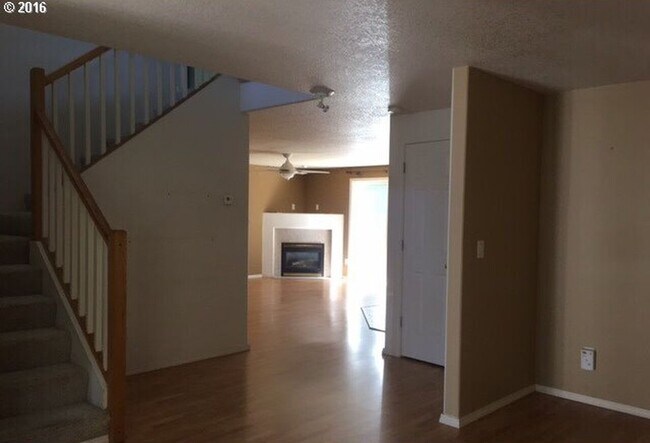 Foto del edificio - 17611 SE 16th St