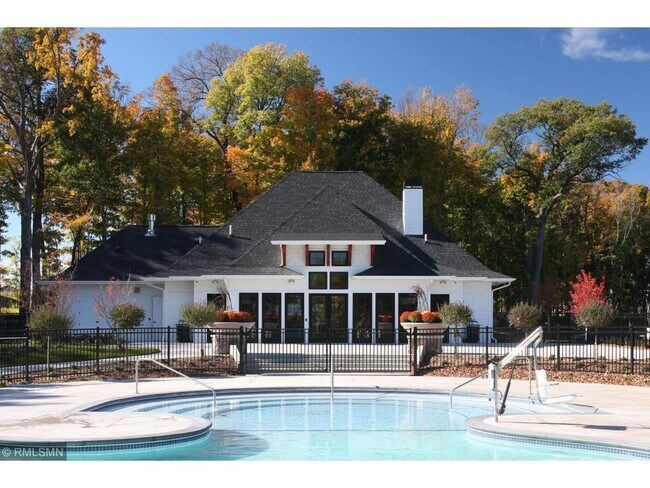 Building Photo - 6916 Huckleberry Dr