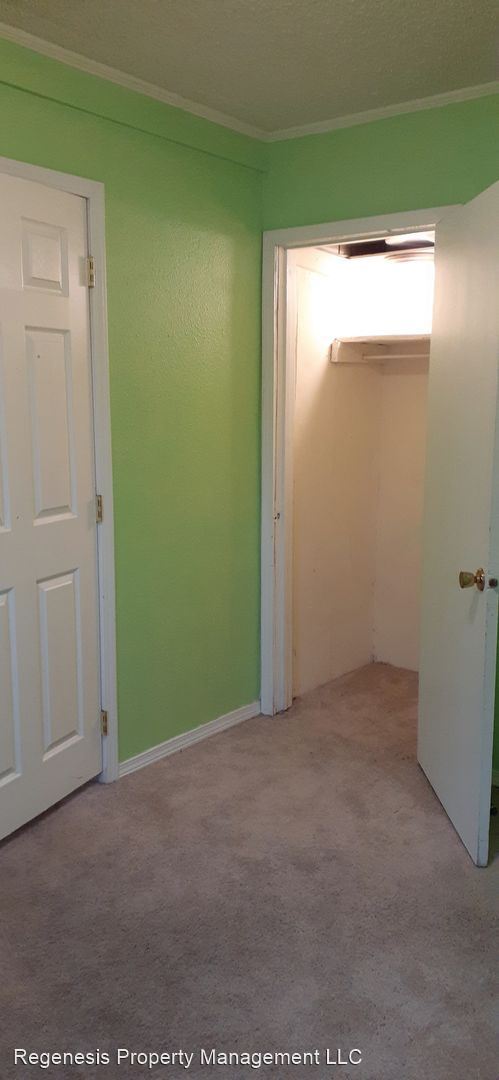 Building Photo - 3 br, 1 bath House - 4126 S K St