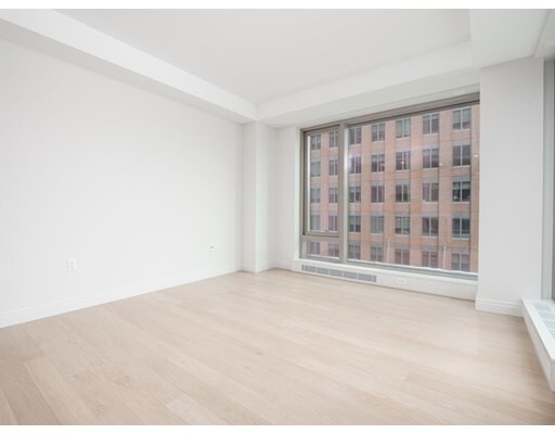 Building Photo - 135 Seaport Blvd