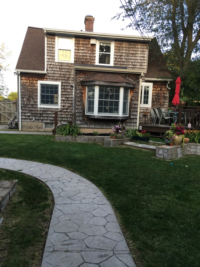 Backyard/Back Deck - 31 Linwood Ave