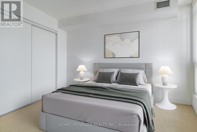 Building Photo - 1048 Broadview Ave