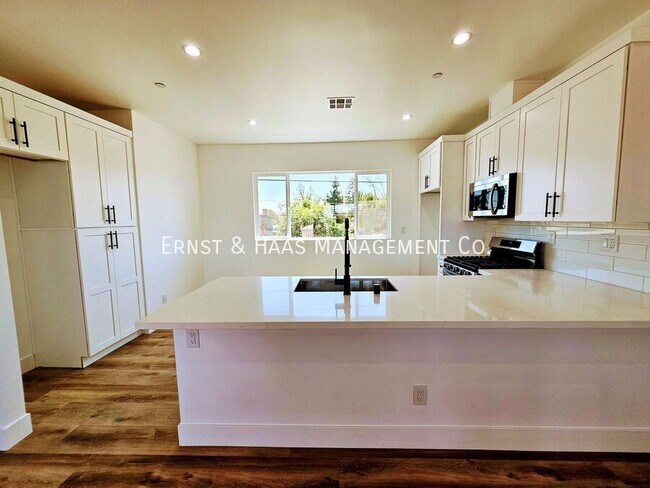 Foto del edificio - 5016 N Bentree Cir