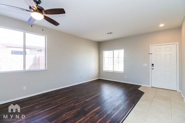 Foto del edificio - 4053 S Shady Ct
