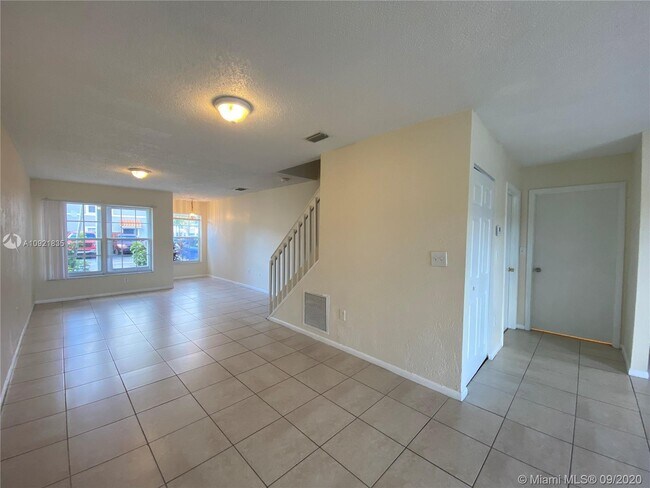 Building Photo - 8467 SW 22nd St