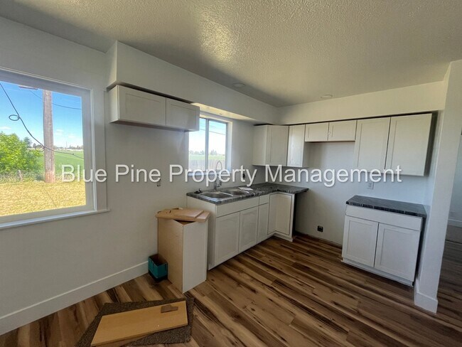Building Photo - 2225 Sykes Drive