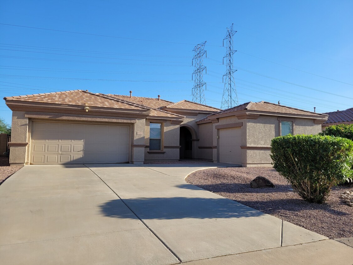 Primary Photo - 9747 W Las Palmaritas Dr