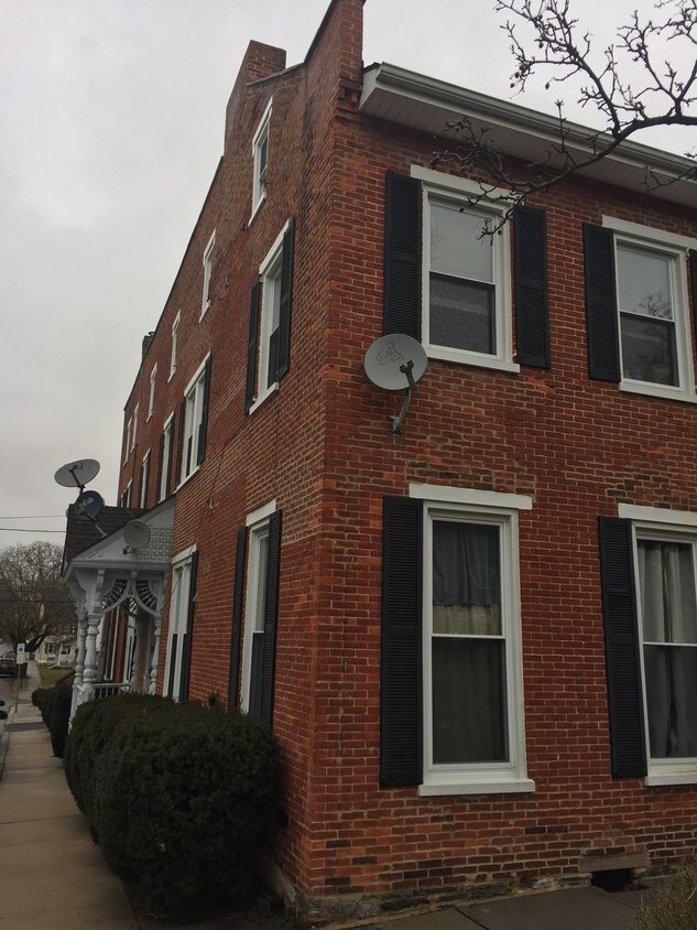 Primary Photo - 1BR Apartment on 1st floor in Mount Joy
