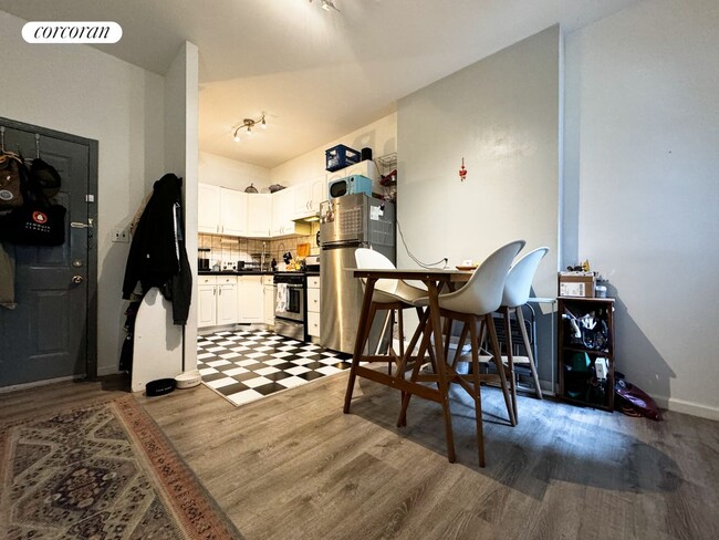Building Photo - 298 Nassau Ave