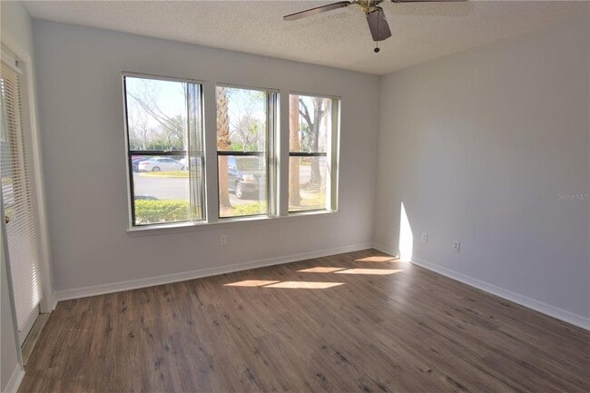 Building Photo - 4021 Crockers Lake Blvd