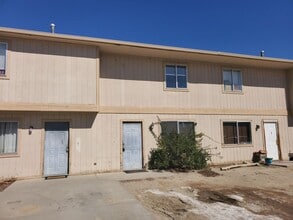 Building Photo - 2920 Dawn Dr
