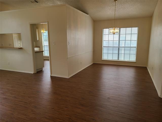 Foto del edificio - 2548 Galemeadow Dr