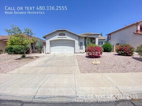 Building Photo - 3918 E Juanita Ave