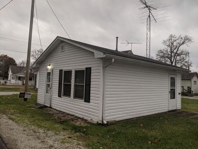 Building Photo - 1 Bedroom Home in Riley