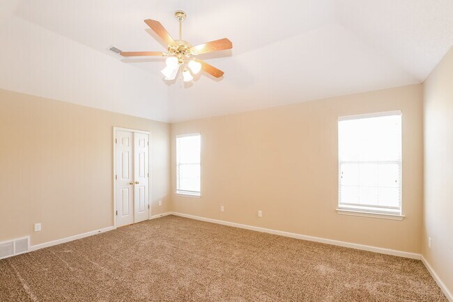 Building Photo - 2774 Java Dr
