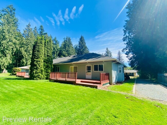 Building Photo - 3 br, 2 bath House - 2222 Cedar Lane