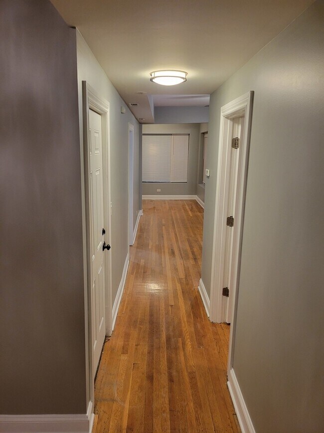 Foto del edificio - 7943 S Ada St