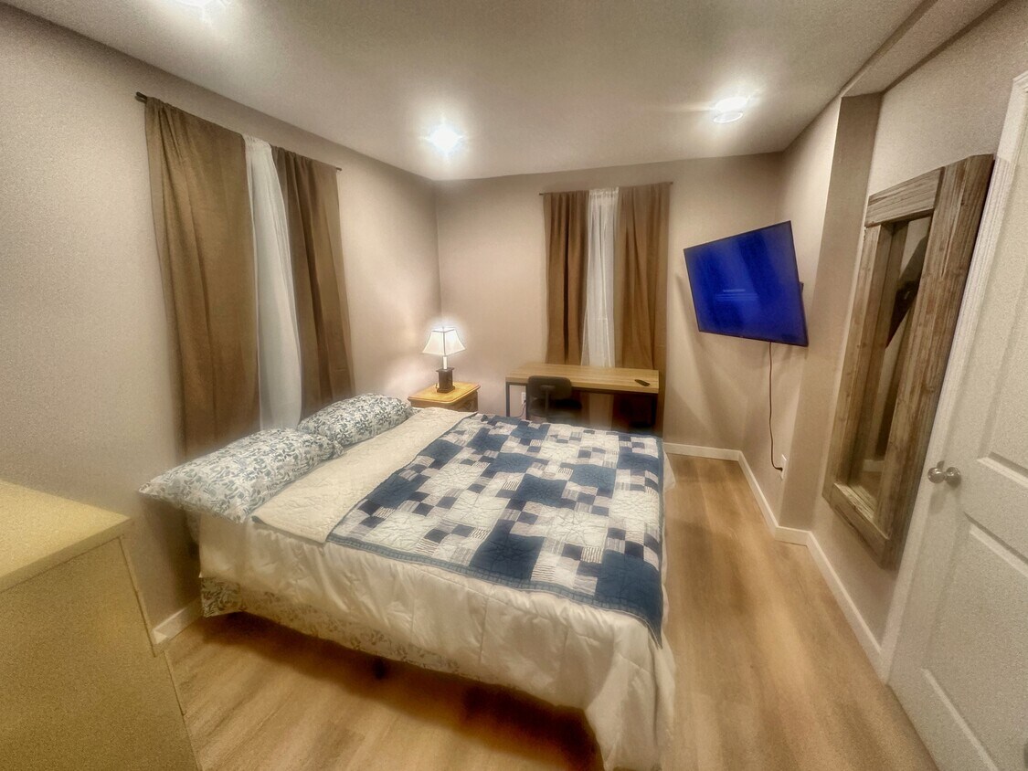 Foto principal - 614 Jamesville Ave