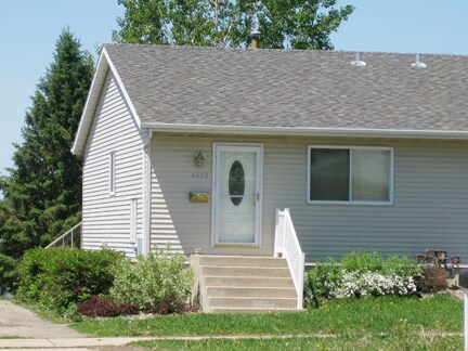 Front - 4203 22nd Ave NW