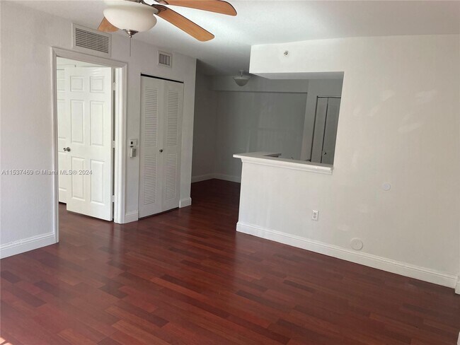 Foto del edificio - 15440 SW 284th St