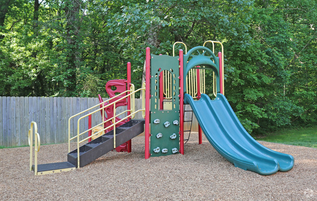 Playground - Piedmont Pointe