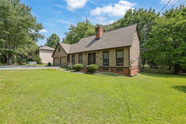 Building Photo - 2683 Ashworth Cir