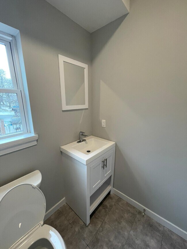 Bathroom - 221 16th Ave