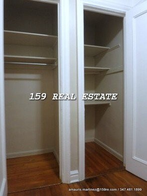 Foto del edificio - 221 Seaman Ave