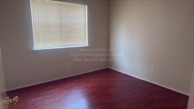 Foto del edificio - 3287 Amberfield Cir