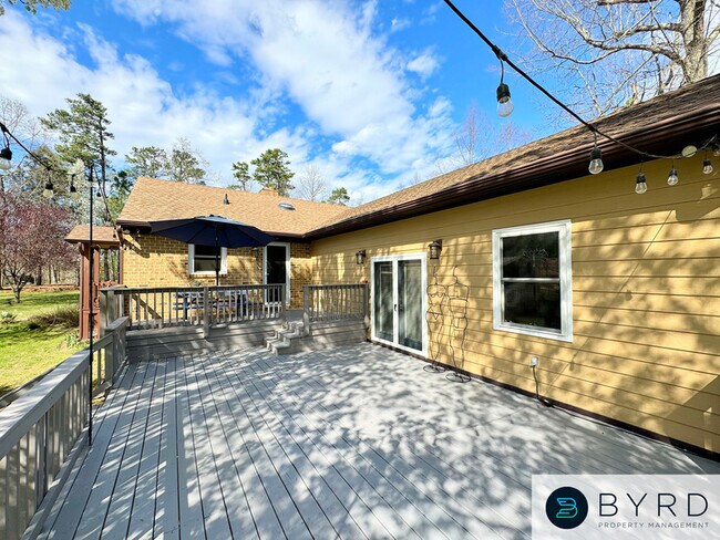 Building Photo - 12931 Spring Run Rd