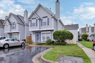 Building Photo - 814 Snead Dr