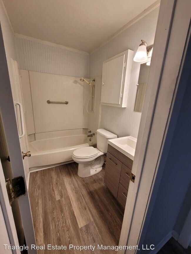 Foto del edificio - 2 br, 1 bath House - 230 Sargent