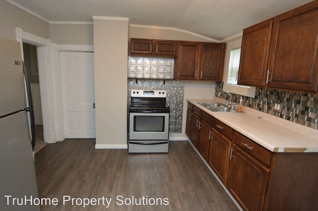 Building Photo - 5 br, 2 bath House - 418 N 5th St