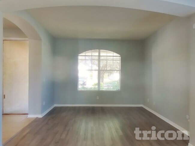 Foto del edificio - 4422 Fieldview Cir