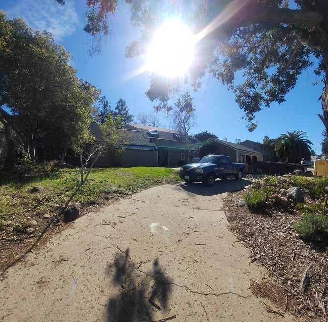 Bigger than average home in SLO! Lots of space!