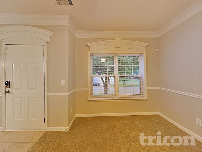 Building Photo - 130 Nowell Dr