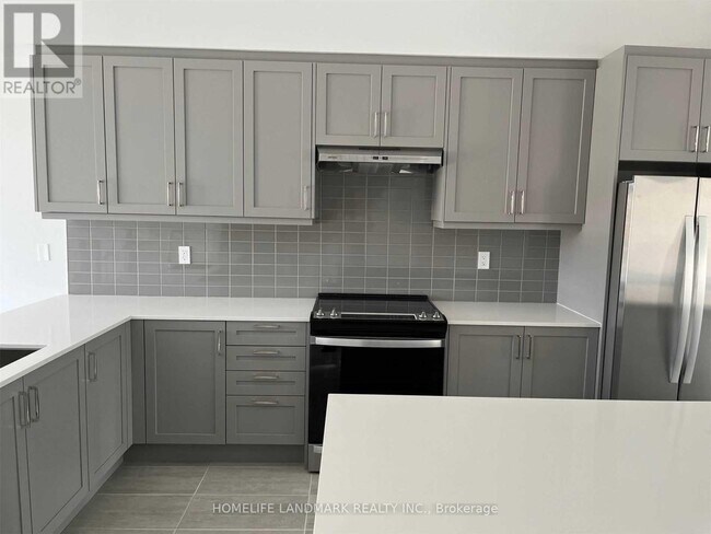 Photo du bâtiment - 77 Seguin St