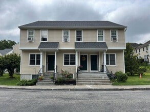 Building Photo - 1870 Baldwin Rd