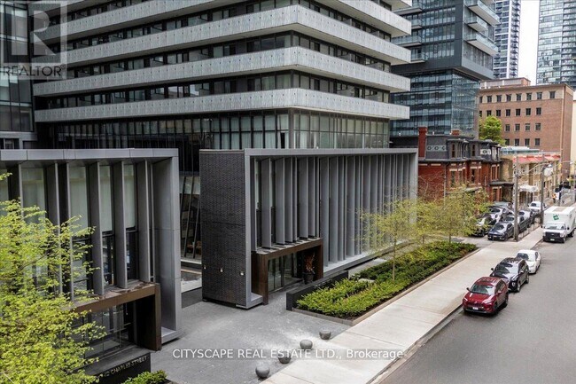 Photo du bâtiment - 50-750 Charles St E