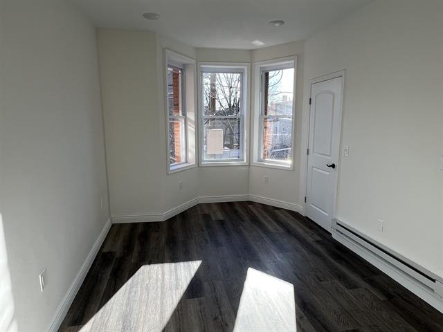 Building Photo - 609 New York Ave