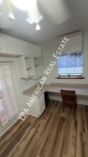 Building Photo - 101 Drewson Dr