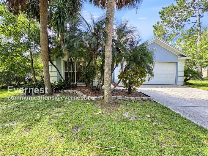 Foto principal - 9705 Cypress Shadow Ave