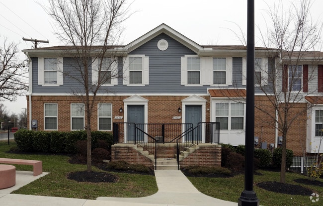 Building Photo - Elvans Court