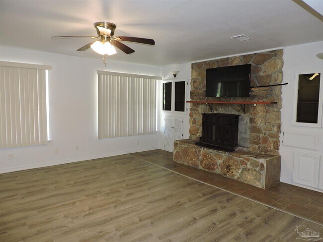 Foto del edificio - 1070 Sagebrush Trail
